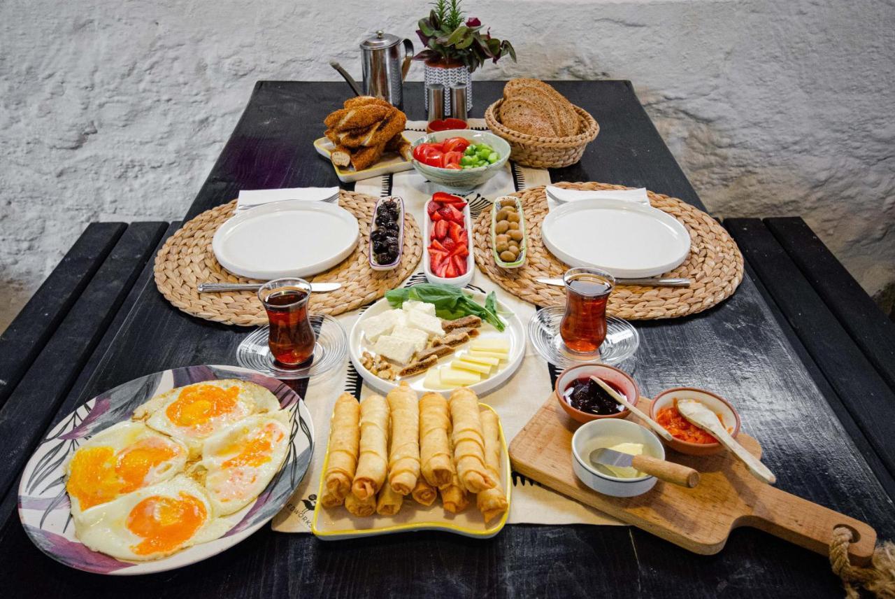 Paydos Pansiyon Каш Екстериор снимка